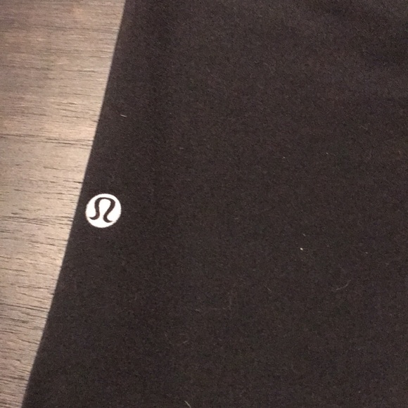 Lululemon - Picture 7 of 7